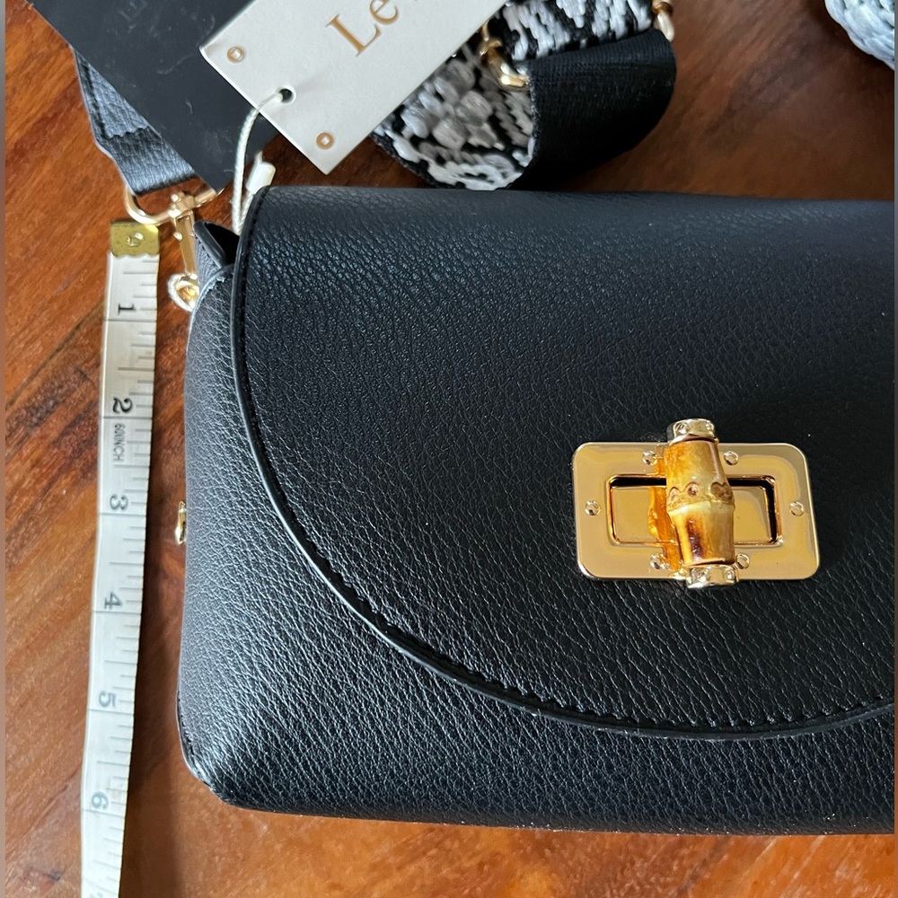 NWT Le Miel Black Purse with Guitar Strap - Picture 3 of 12